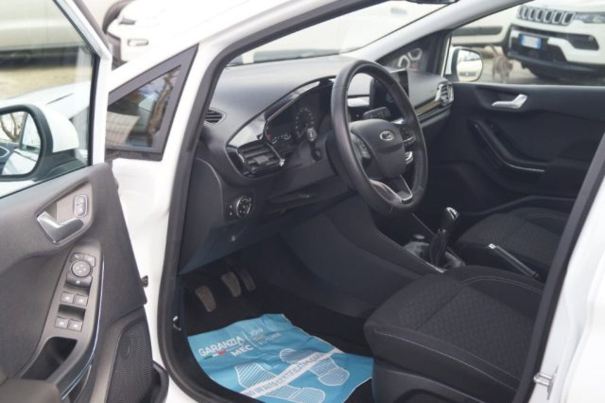 Ford Fiesta 1.1 75 CV 5 porte Titanium (7)