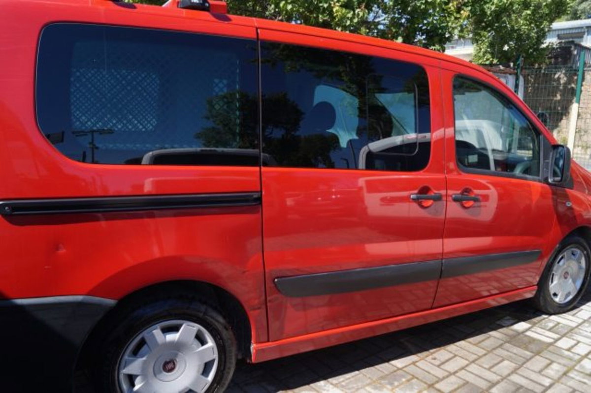 Fiat Scudo Furgone 2.0 MJT/130 PC Panorama Family 5 posti (M1) (4)