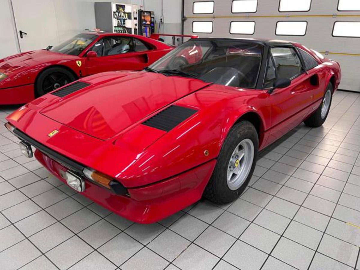 Ferrari 208 208 GTS