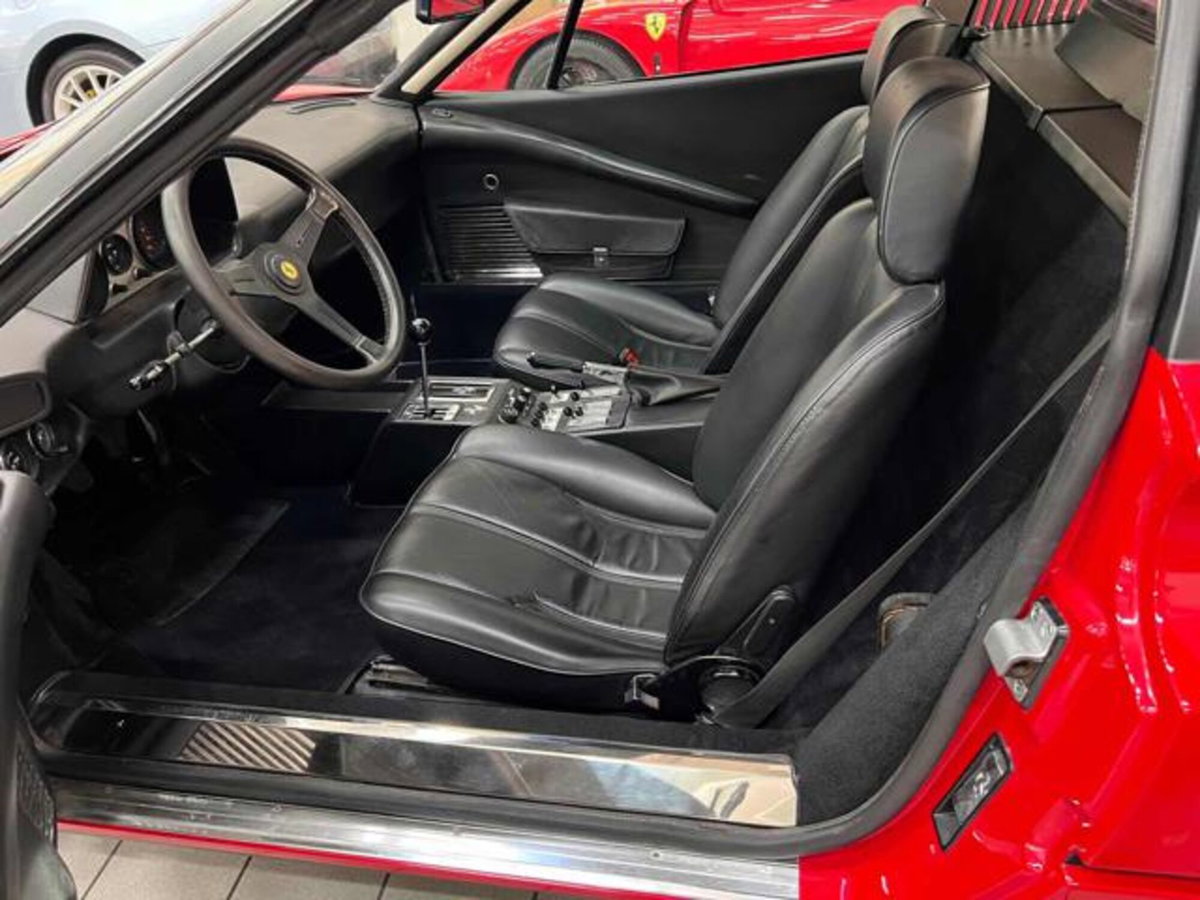 Ferrari 208 208 GTS (8)