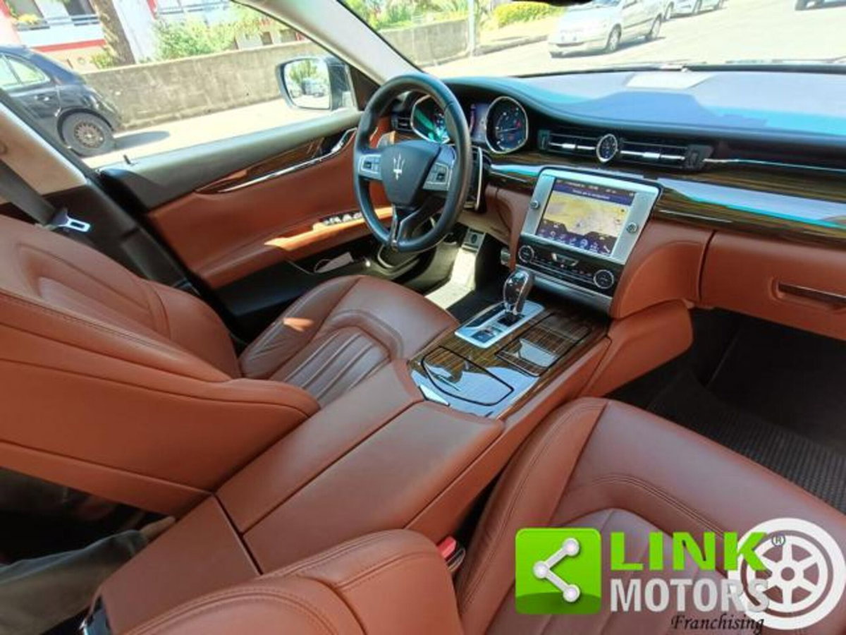 Maserati Quattroporte V6 Diesel 275 CV (2)