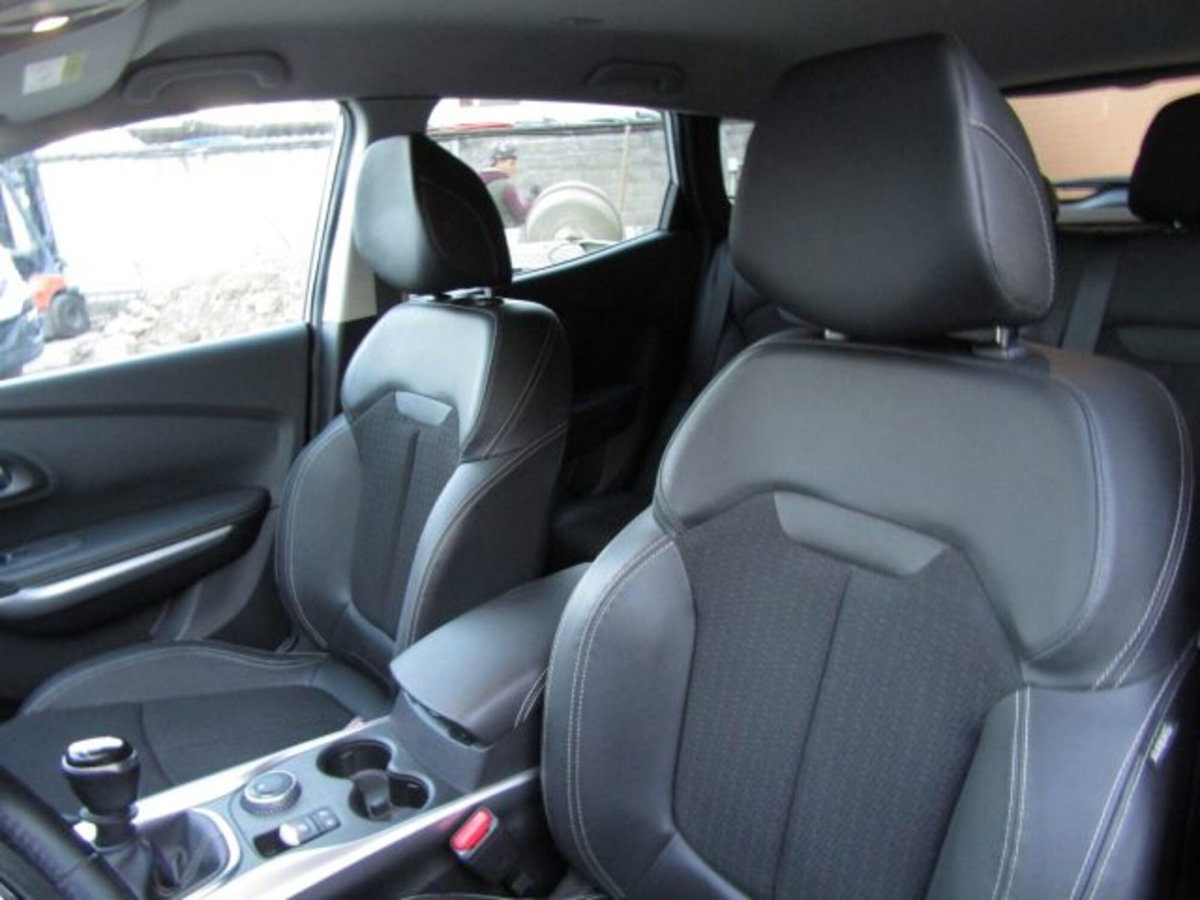 Renault Kadjar 130CV 4x4 Energy Intens (7)