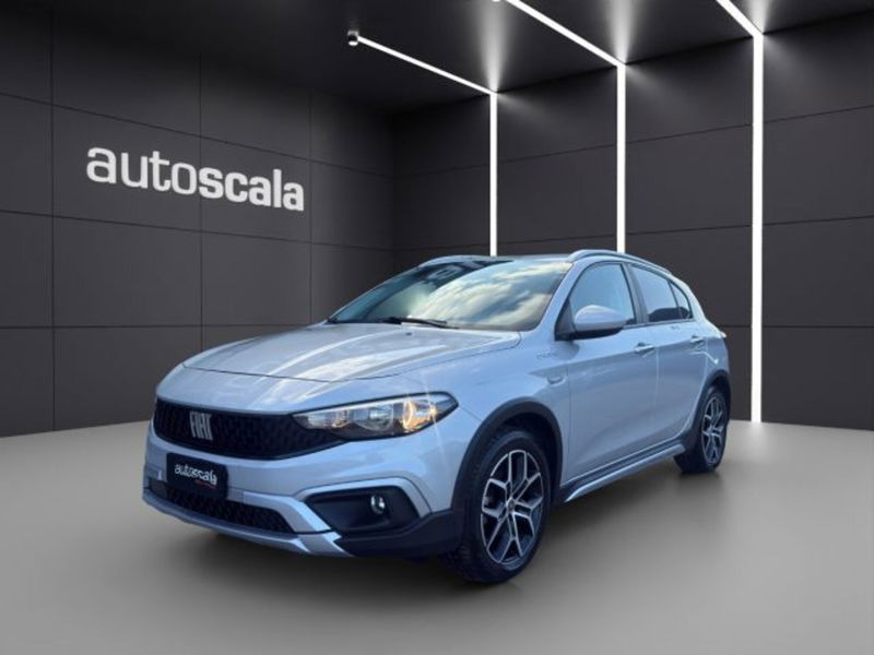 Fiat Tipo Tipo 5p 1.5 t4 hybrid Cross 130cv dct