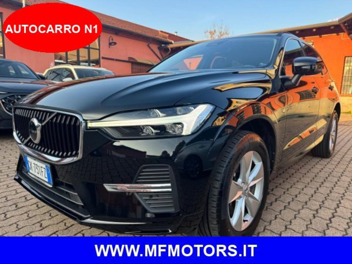 Volvo XC60 B4 (d) AWD automatico Core N1