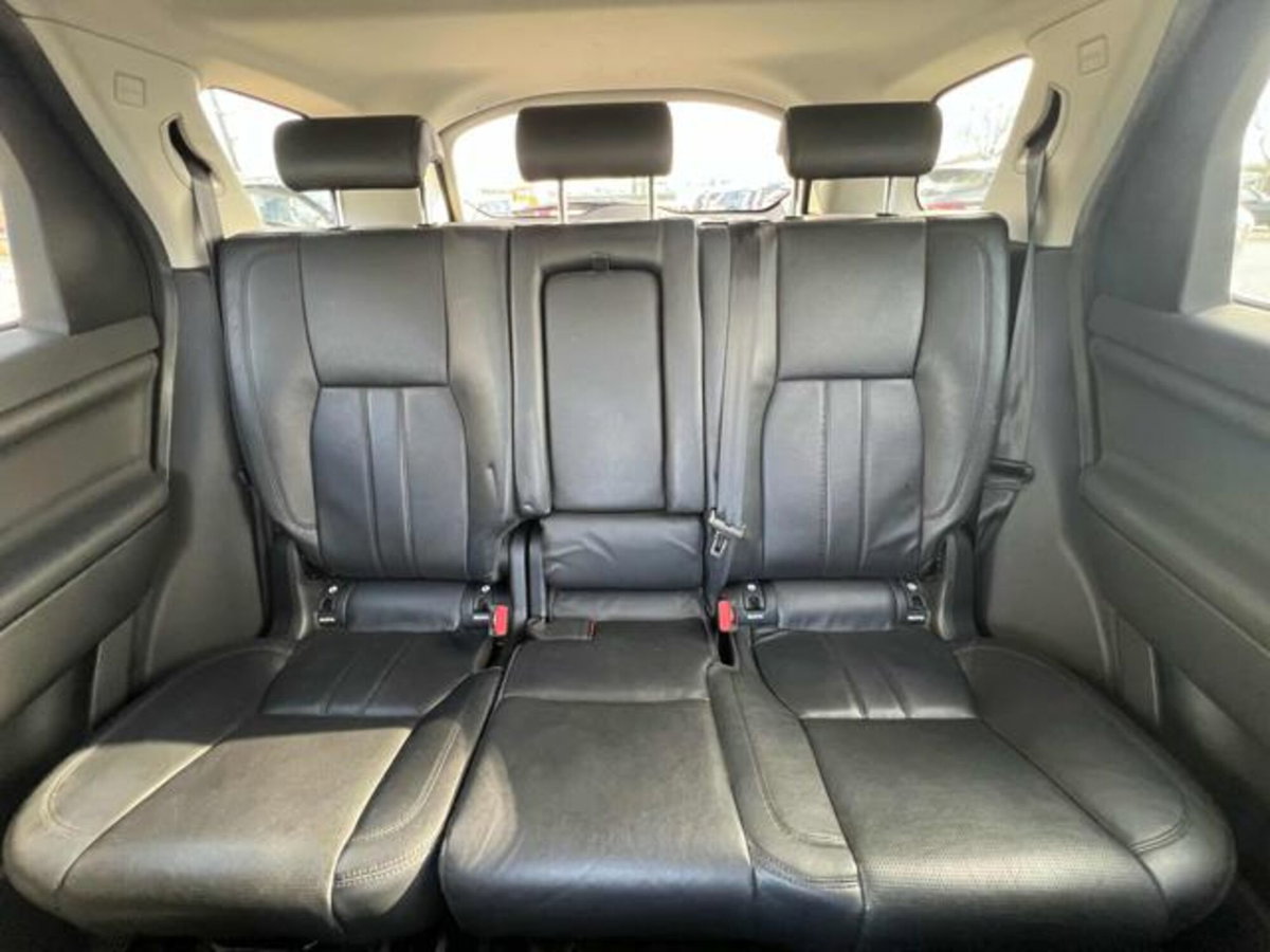 Land Rover Discovery Sport 2.0 TD4 180 CV HSE (14)