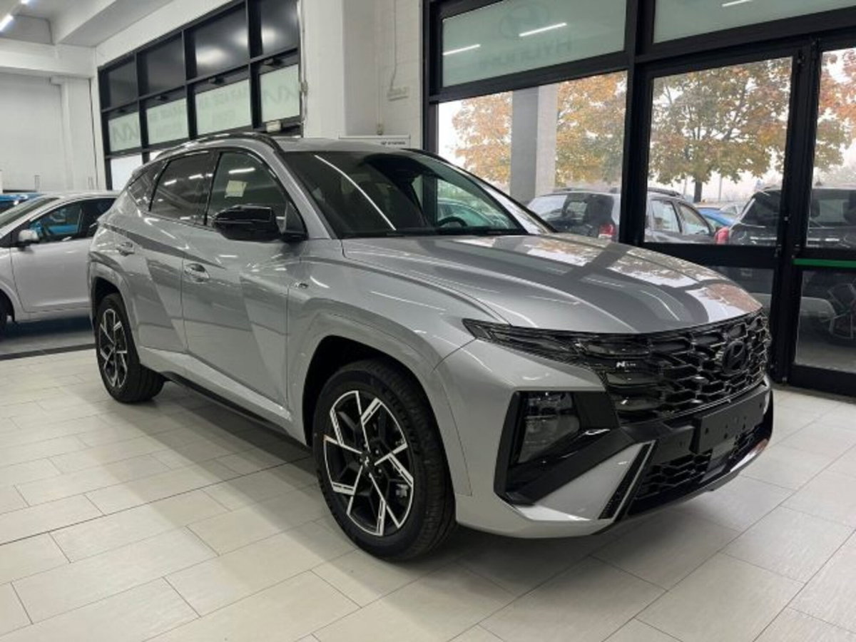 Hyundai Tucson 1.6 hev Xtech 2wd auto (2)
