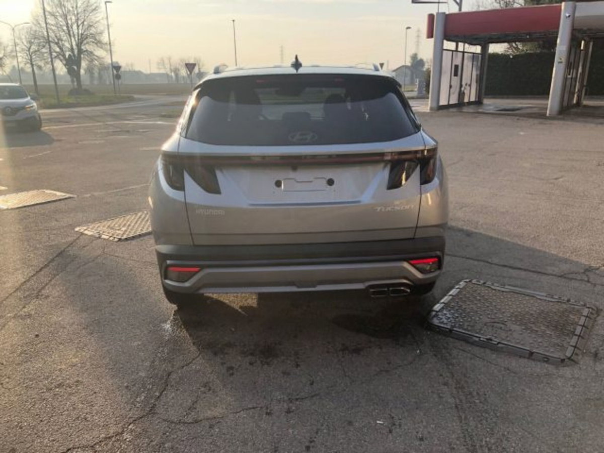 Hyundai Tucson 1.6 hev Xtech 2wd auto (6)