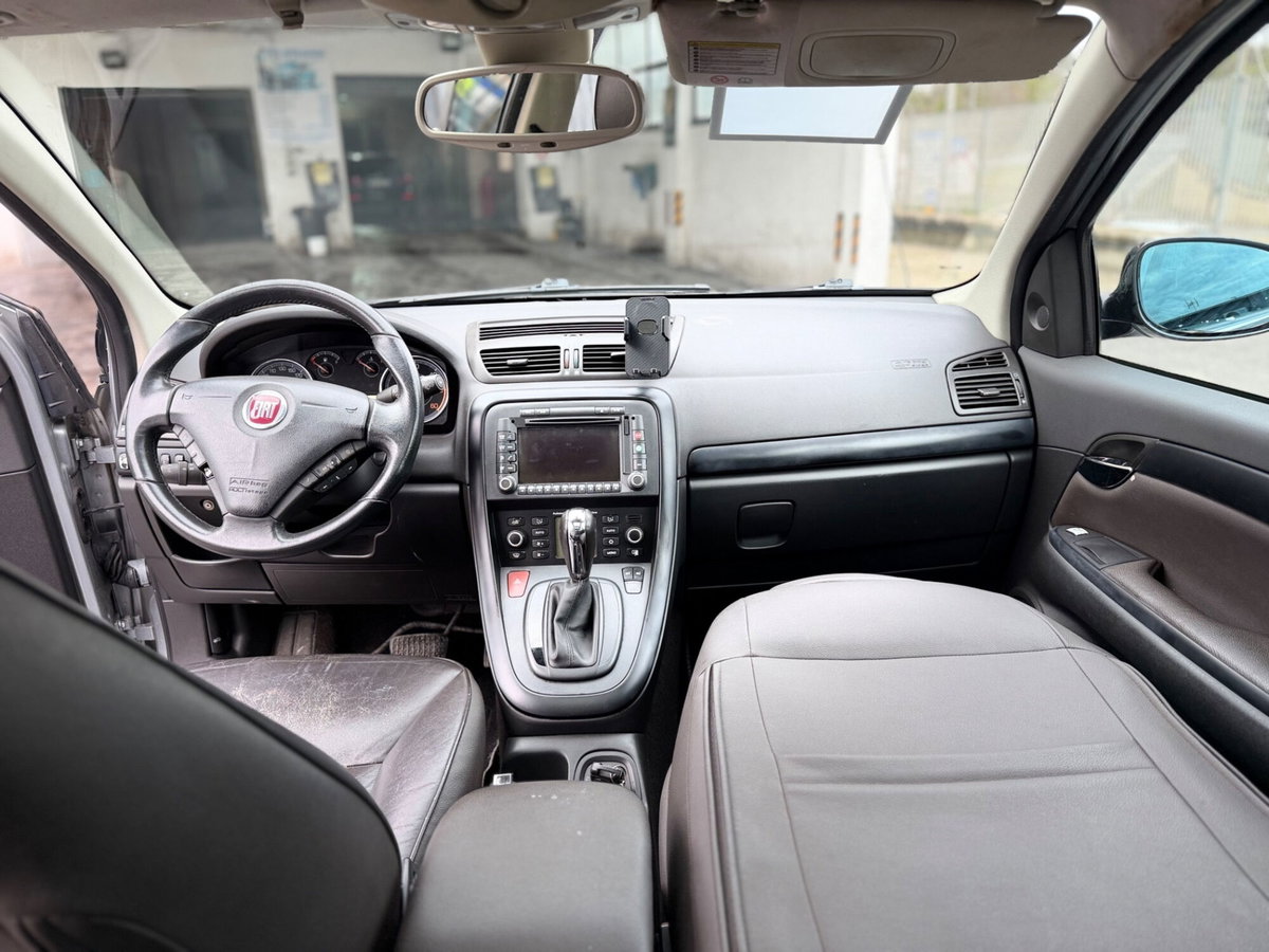 Fiat Croma 2.4 Multijet 20V Automatica Must (15)