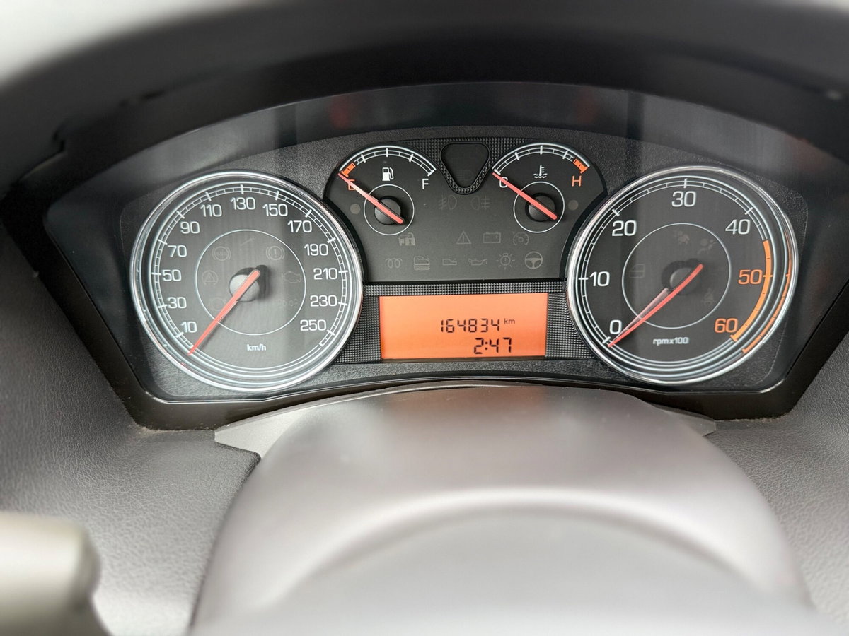 Fiat Croma 2.4 Multijet 20V Automatica Must (17)