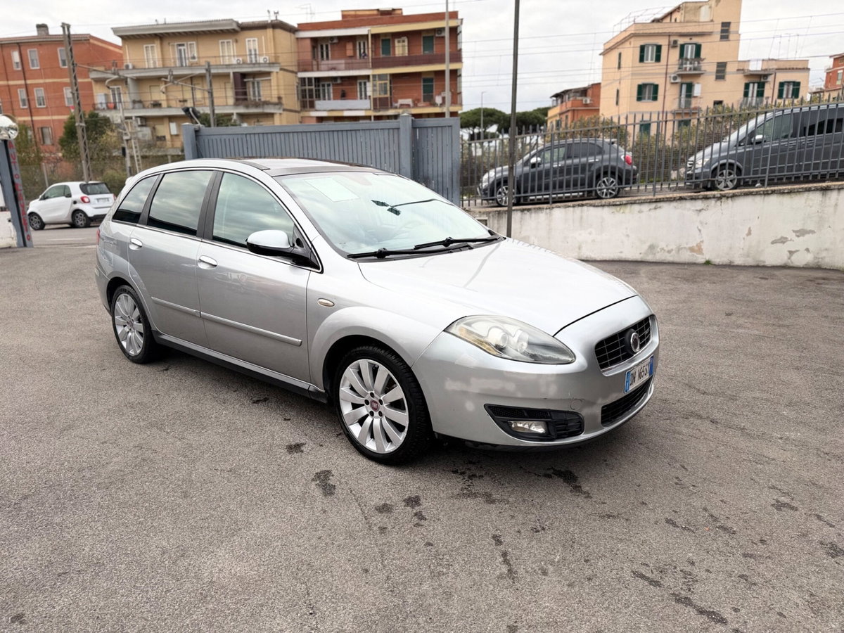Fiat Croma 2.4 Multijet 20V Automatica Must (8)