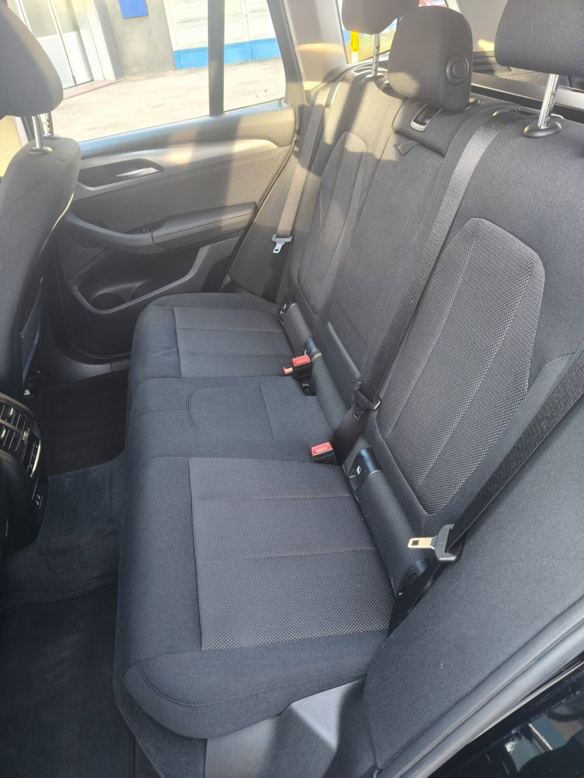BMW X3 sDrive18d 48V Business Advantage (10)