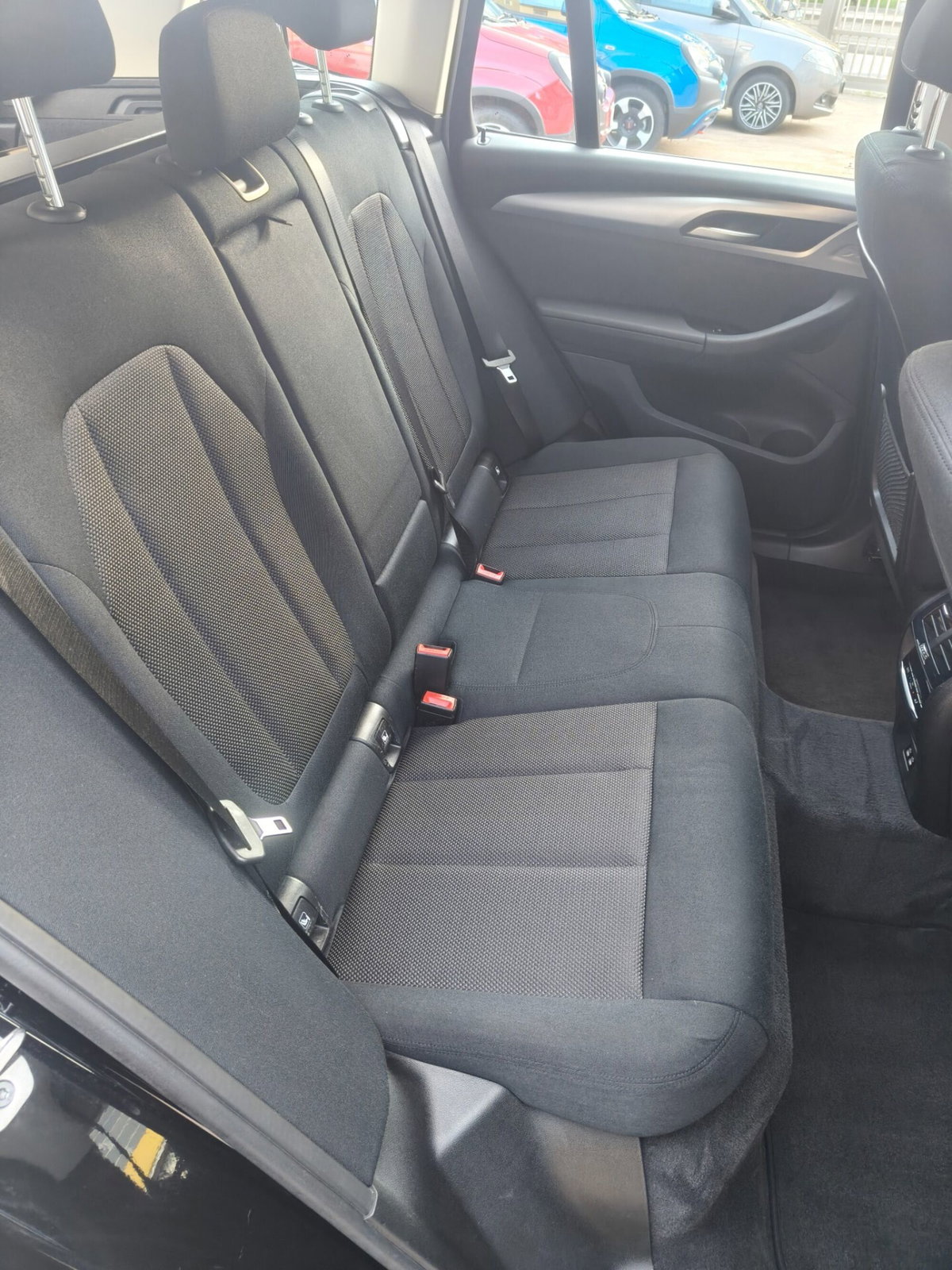 BMW X3 sDrive18d 48V Business Advantage (12)
