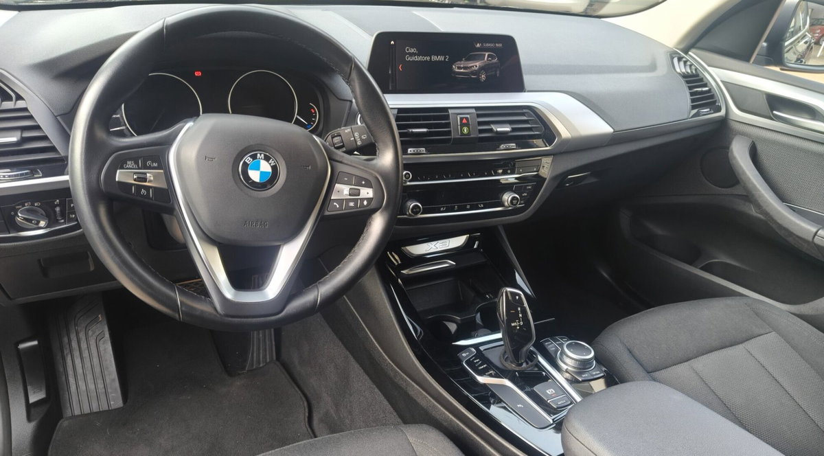 BMW X3 sDrive18d 48V Business Advantage (5)