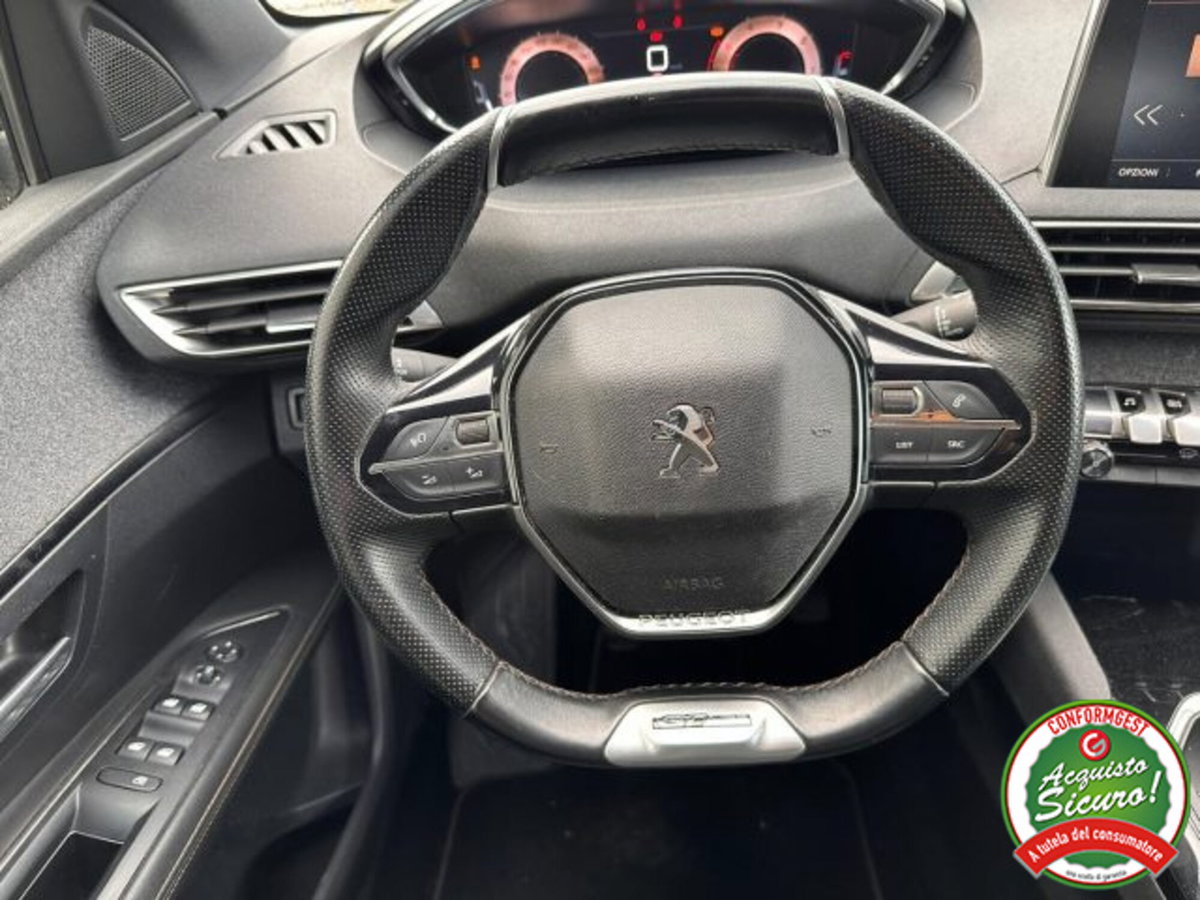 Peugeot 3008 BlueHDi 130 S&S EAT8 GT Line (15)