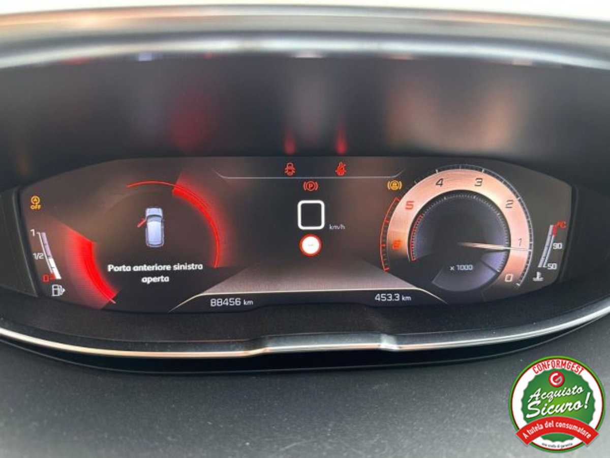 Peugeot 3008 BlueHDi 130 S&S EAT8 GT Line (8)