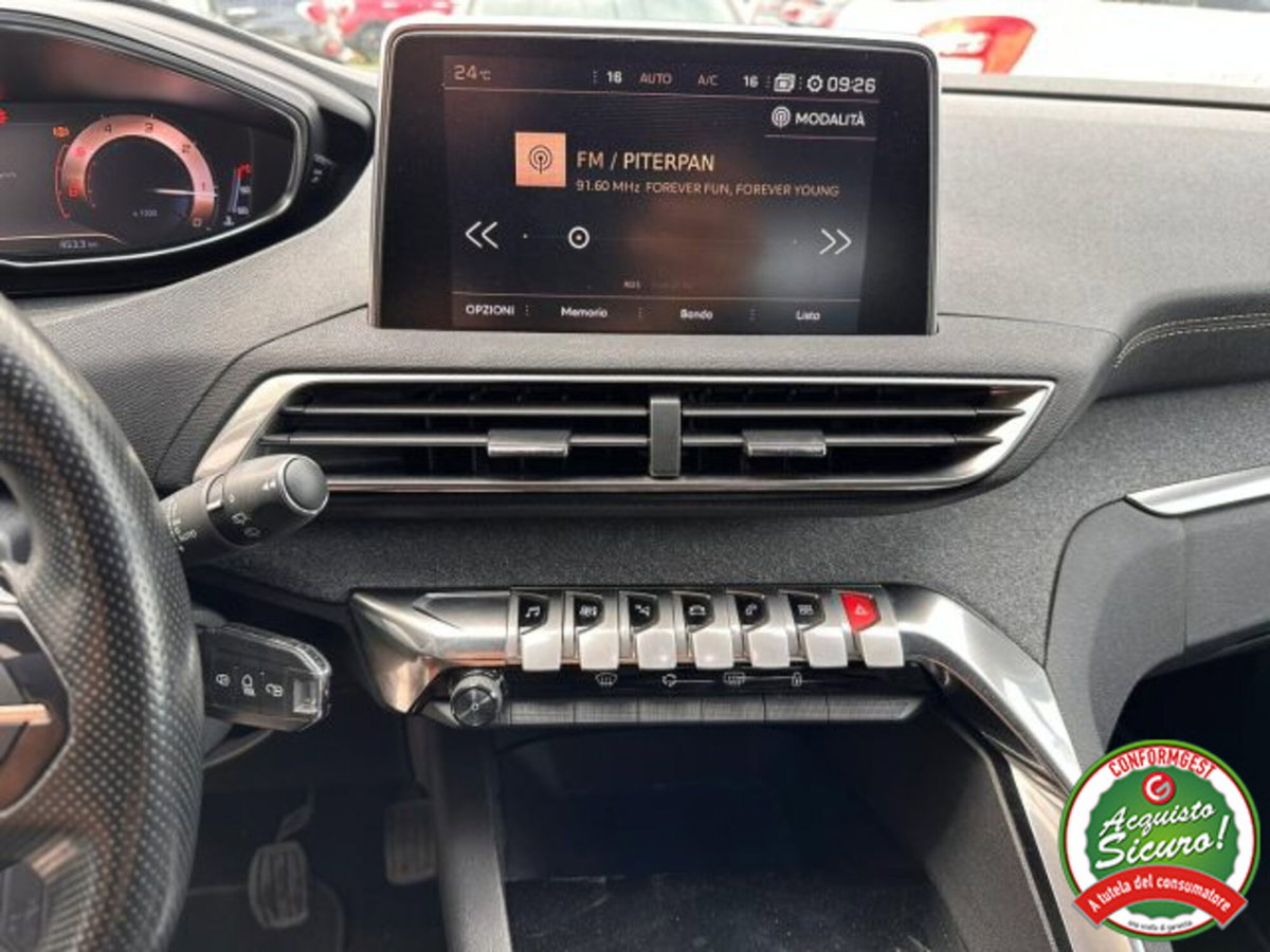 Peugeot 3008 BlueHDi 130 S&S EAT8 GT Line (9)
