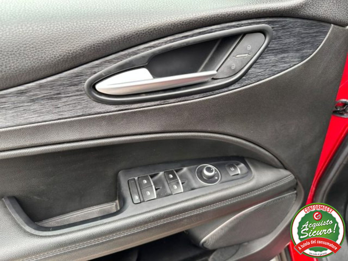 Alfa Romeo Stelvio Stelvio 2.2 Turbodiesel 160 CV AT8 RWD Sport-Tech (9)