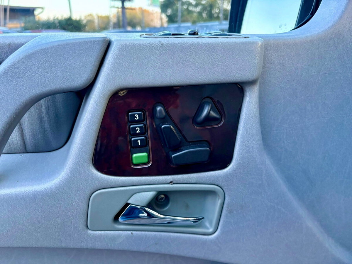 Mercedes-Benz Classe G 400 CDI cat Lunga (11)