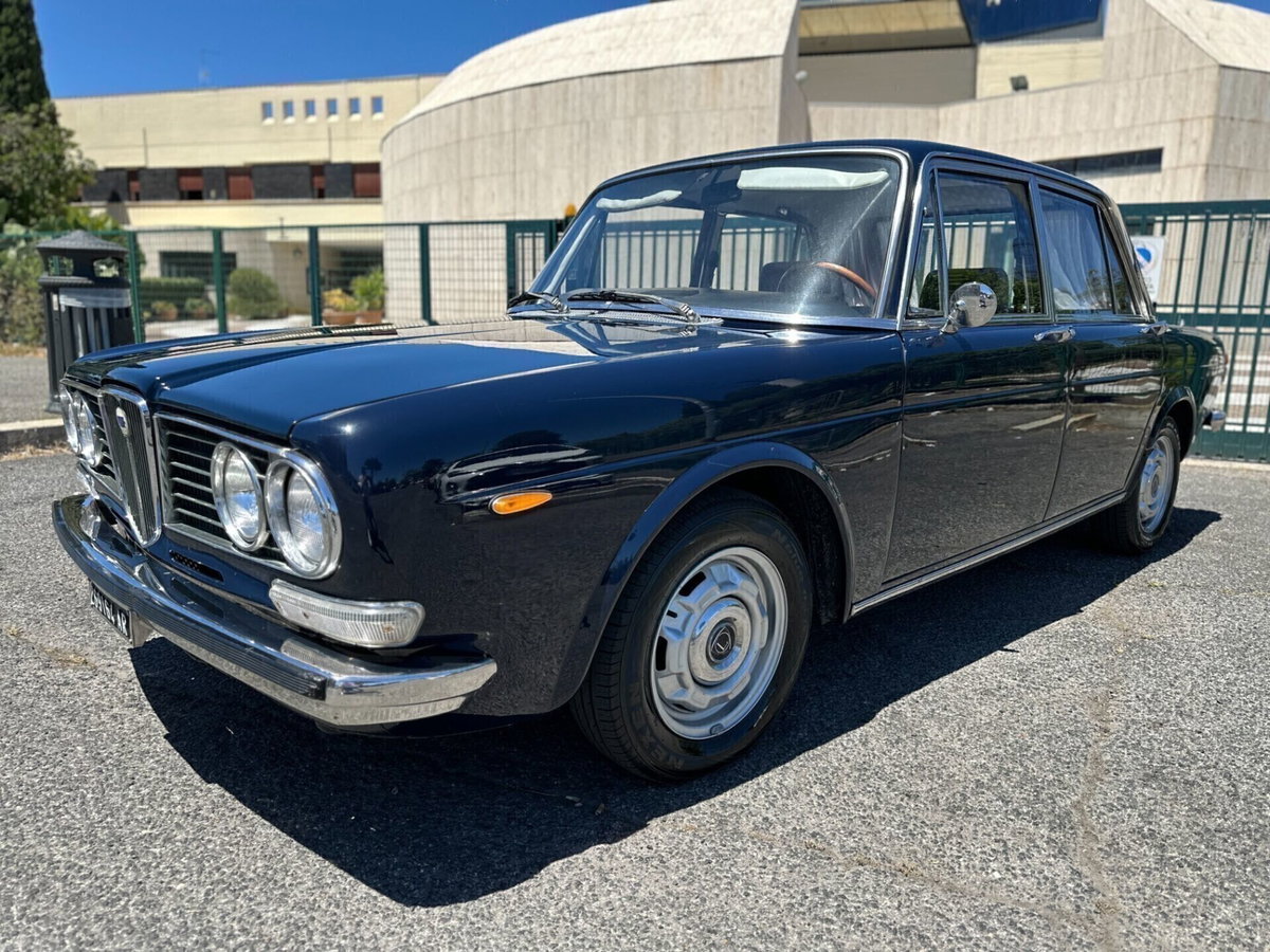 Lancia Flavia 2.4 (2)