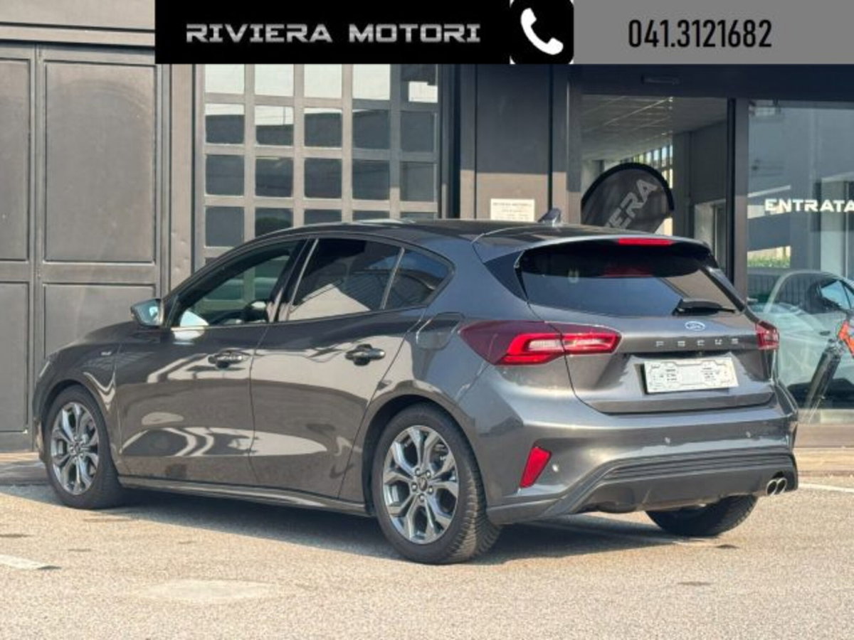 Ford Focus 1.5 EcoBlue 115 CV automatico 5p. ST-Line Style (11)