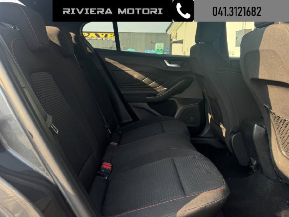 Ford Focus 1.5 EcoBlue 115 CV automatico 5p. ST-Line Style (8)
