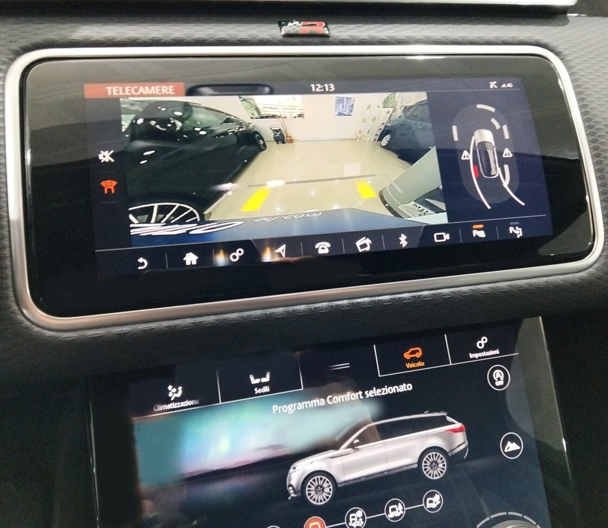 Land Rover Range Rover Velar 2.0D I4 240 CV R-Dynamic SE (17)