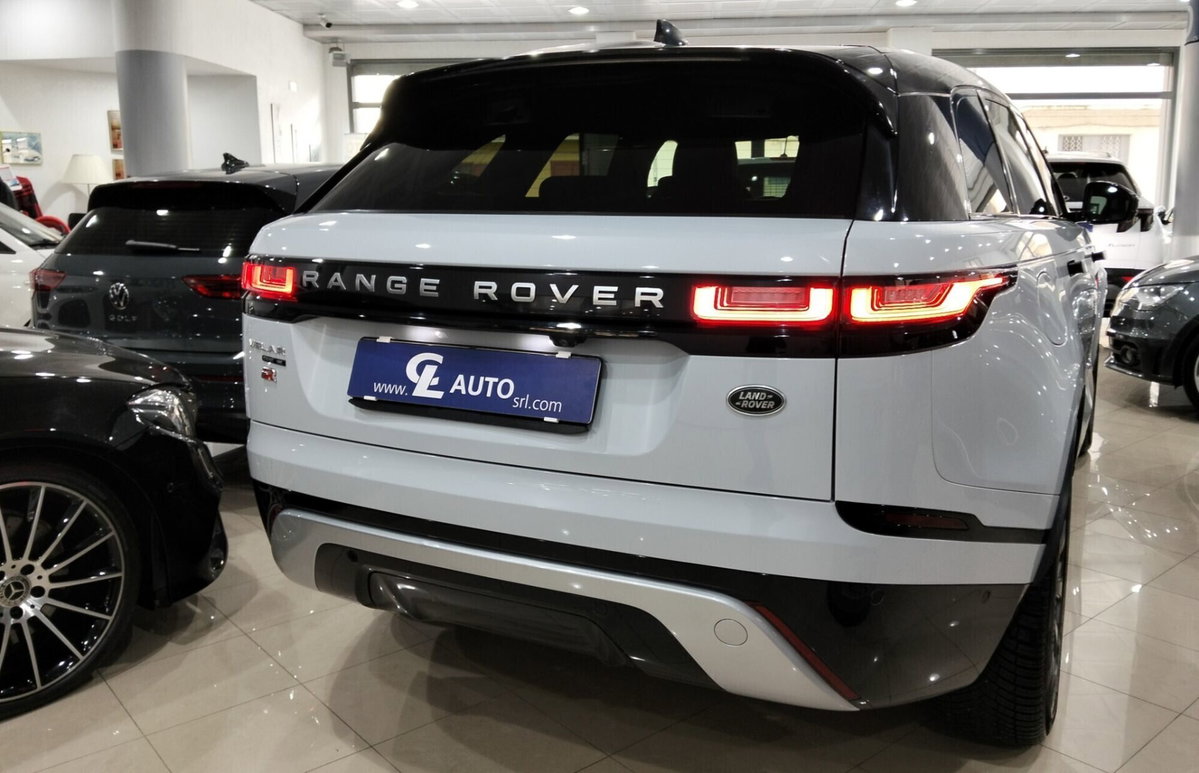 Land Rover Range Rover Velar 2.0D I4 240 CV R-Dynamic SE (4)