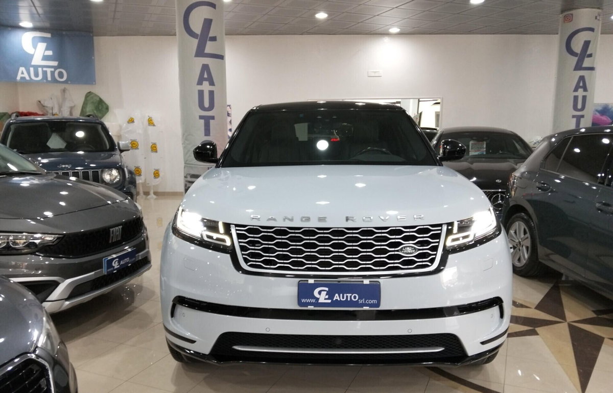 Land Rover Range Rover Velar 2.0D I4 240 CV R-Dynamic SE (5)