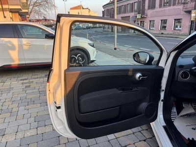 Abarth 595 Cabrio 595 C 1.4 Turbo T-Jet 180 CV Competizione (13)