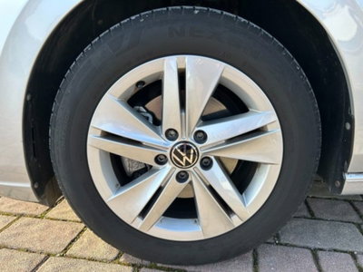 Volkswagen Golf 2.0 TDI SCR Life (15)