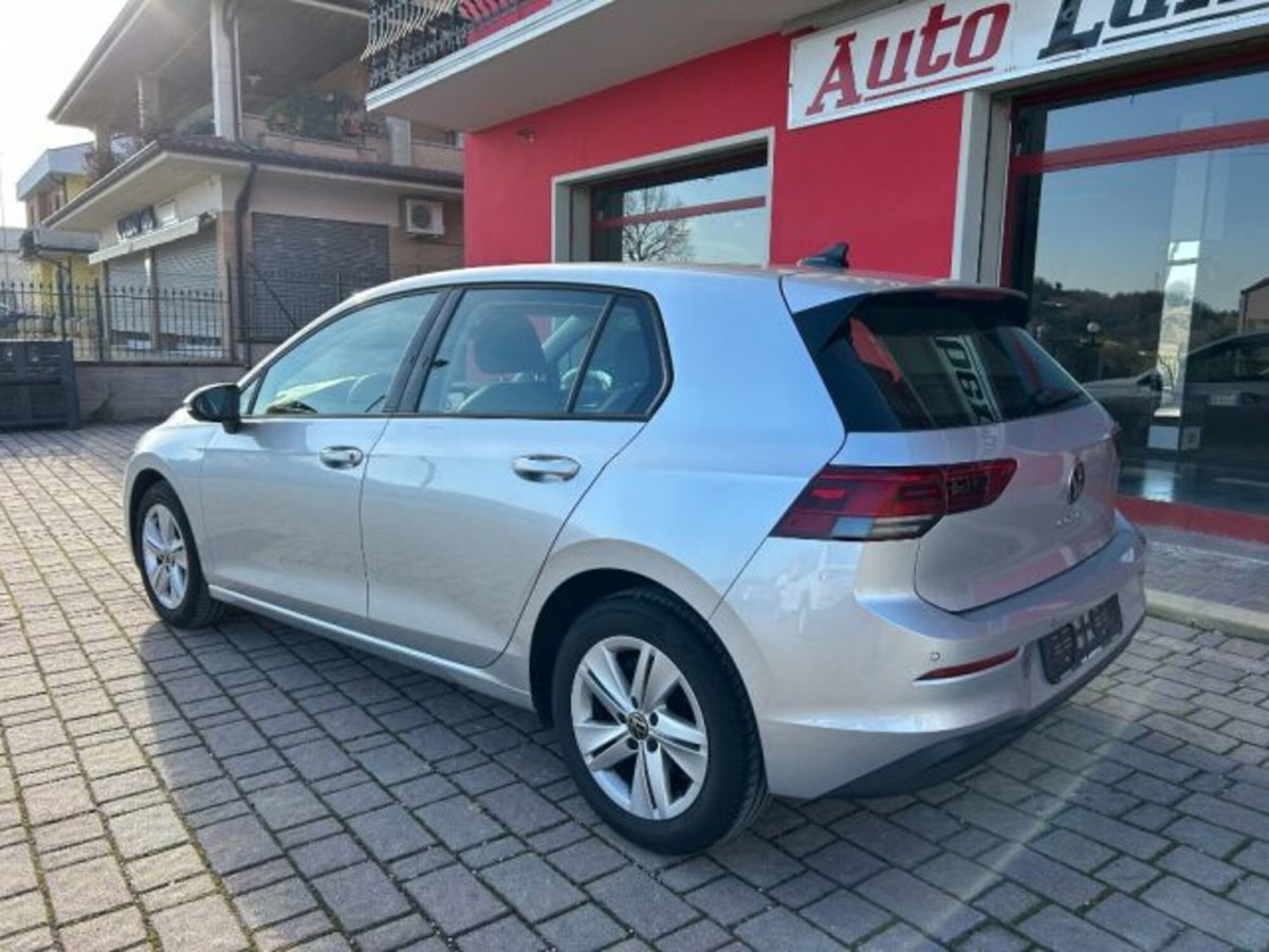 Volkswagen Golf 2.0 TDI SCR Life (4)