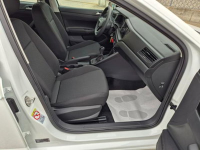 Volkswagen Polo 1.0 Life 80cv (11)