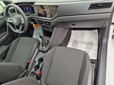 Volkswagen Polo 1.0 Life 80cv (12)
