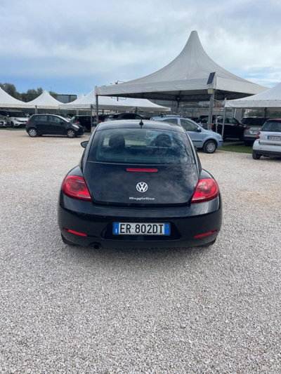Volkswagen Maggiolino 1.6 TDI Design (5)