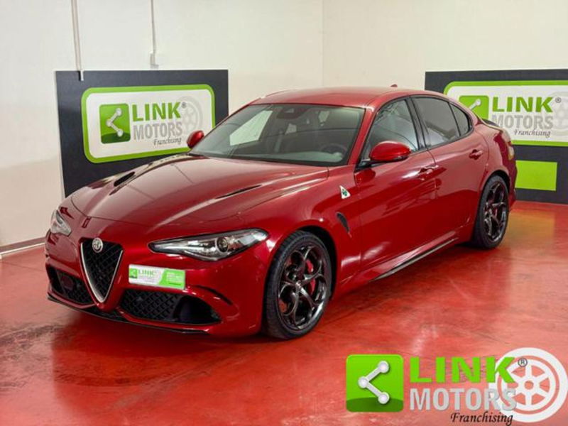 Alfa Romeo Giulia 2.9 T V6 AT8 Quadrifoglio