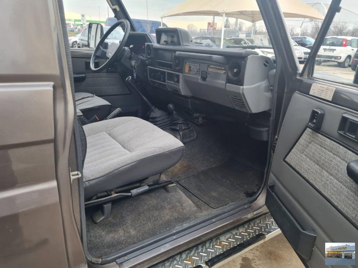 Toyota Land Cruiser 2.turbodiesel SW LJ70 (17)