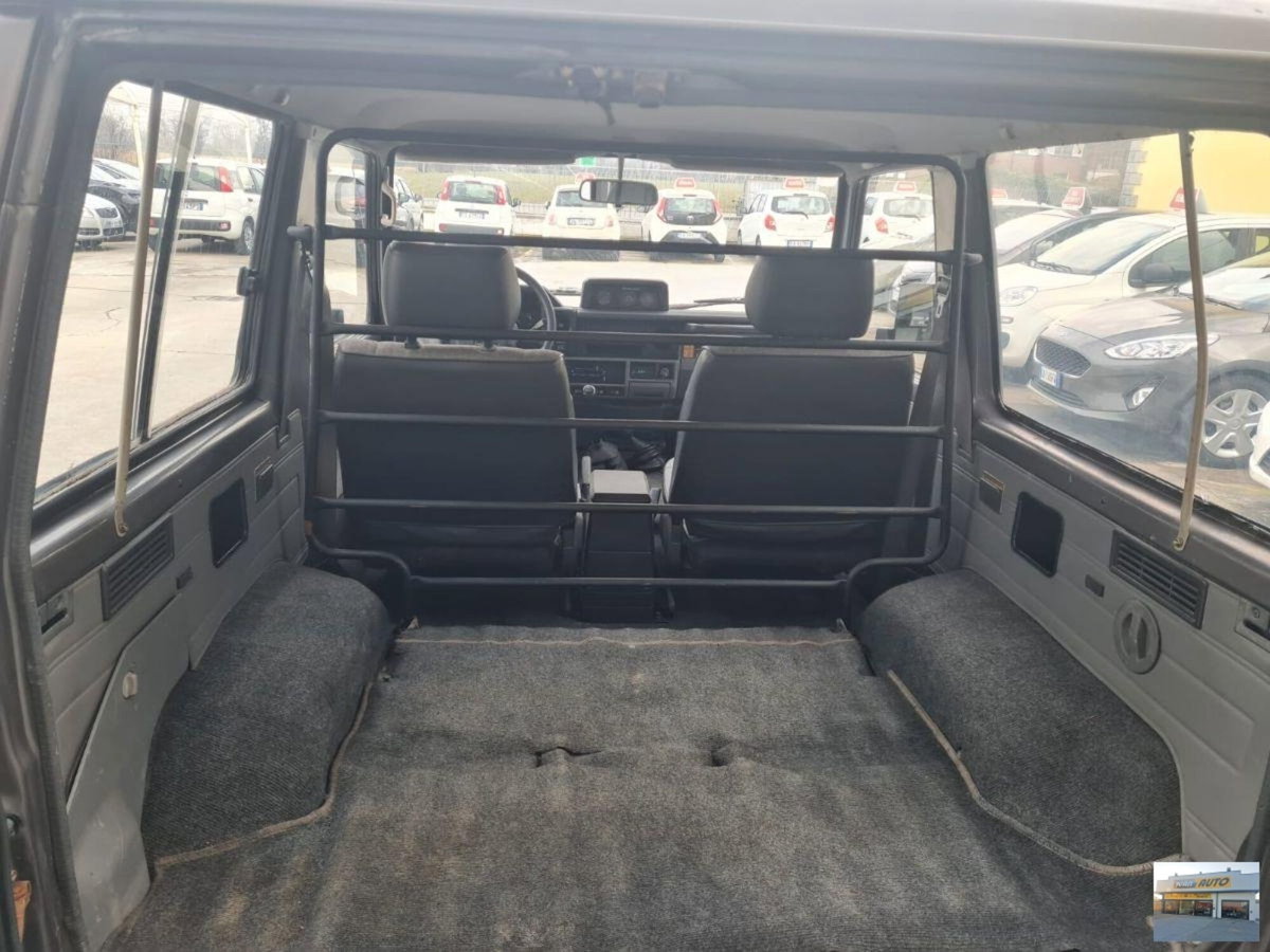 Toyota Land Cruiser 2.turbodiesel SW LJ70 (19)