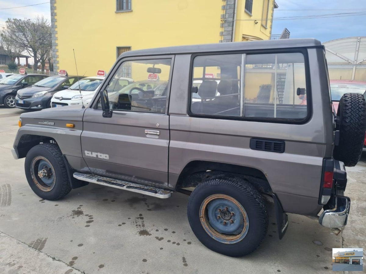 Toyota Land Cruiser 2.turbodiesel SW LJ70 (9)
