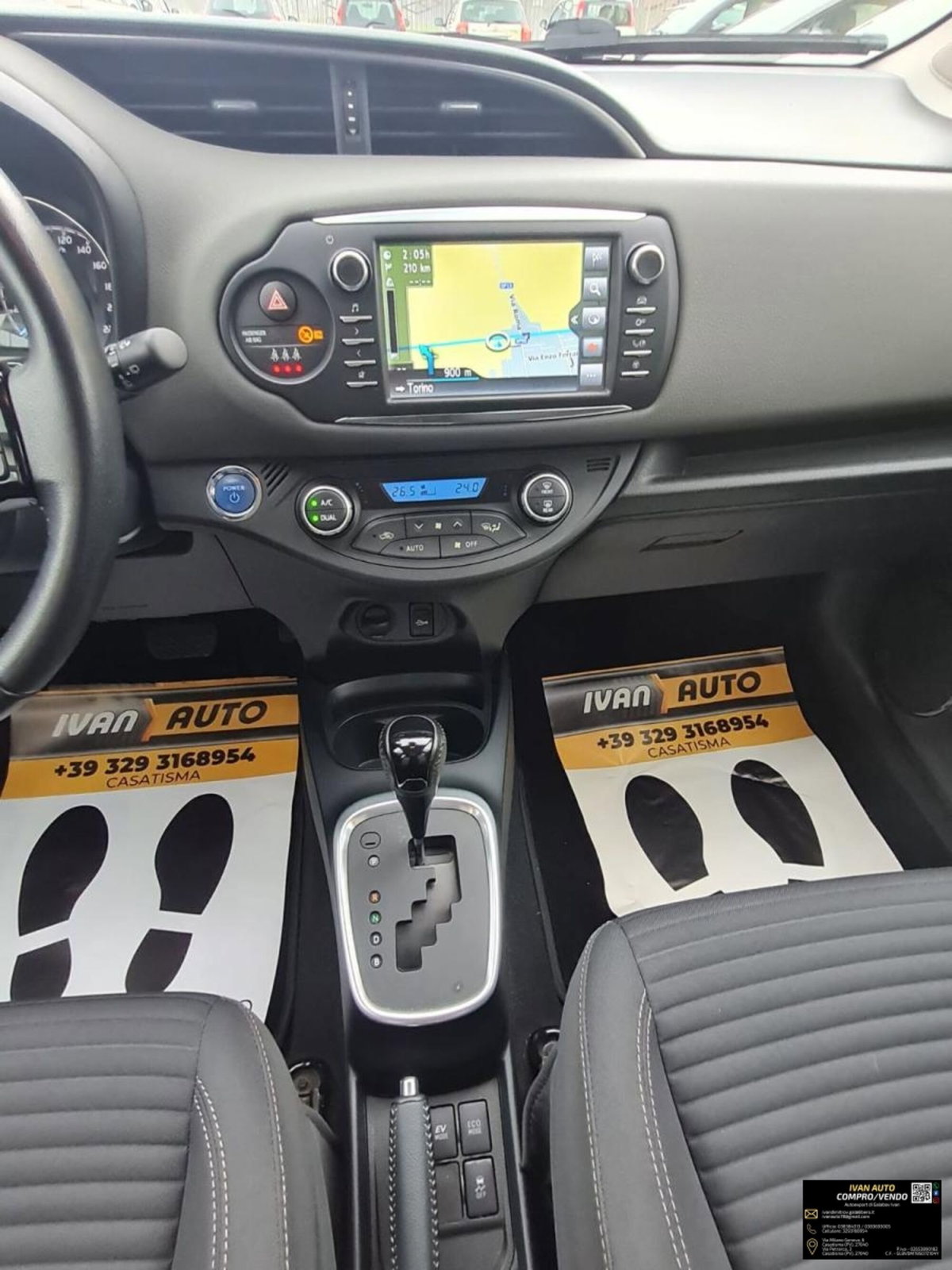 Toyota Yaris 1.5 Hybrid 5 porte Style (10)