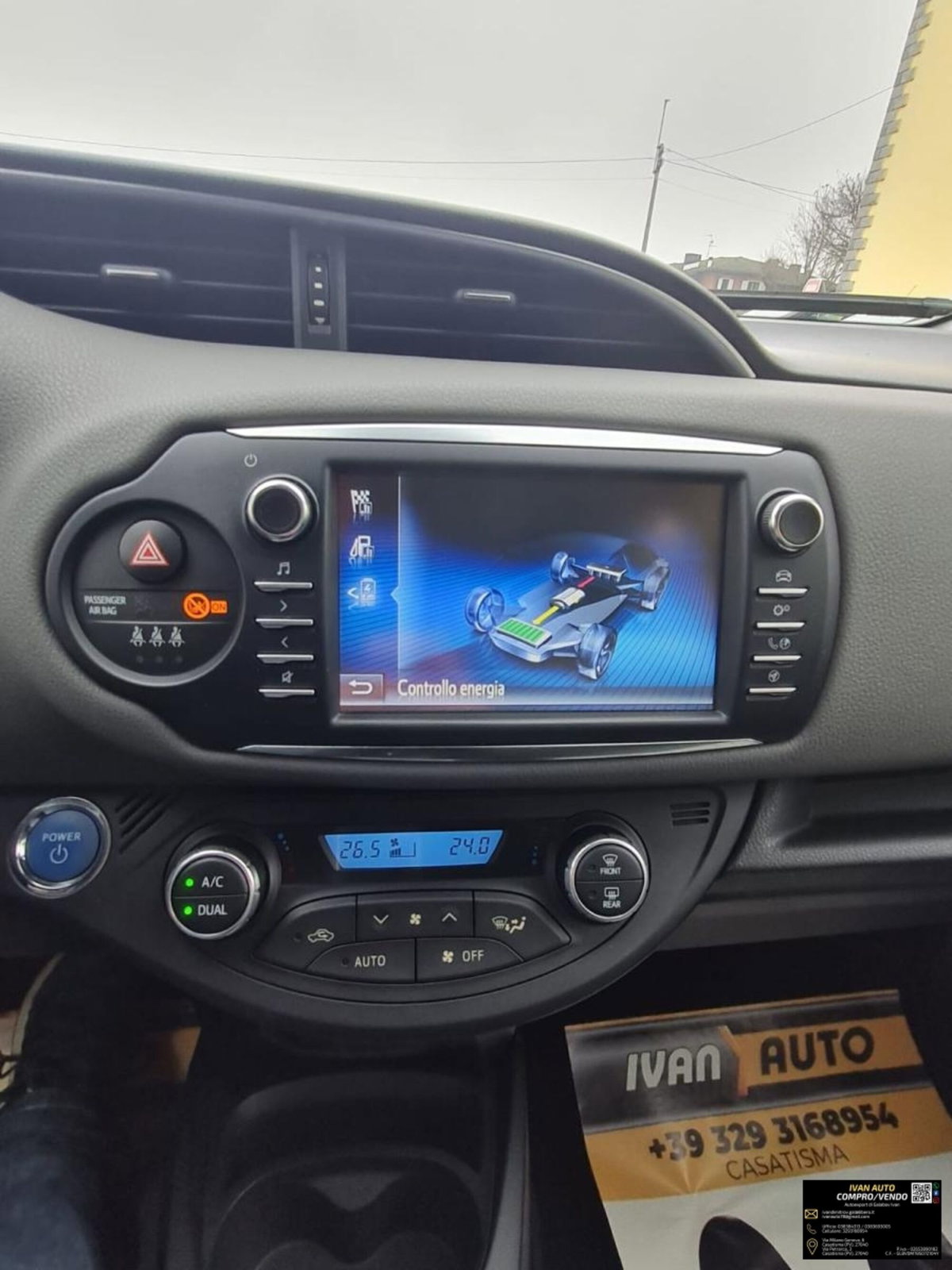 Toyota Yaris 1.5 Hybrid 5 porte Style (15)