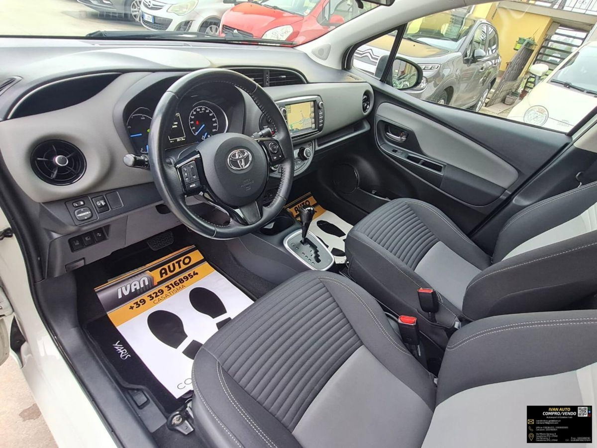 Toyota Yaris 1.5 Hybrid 5 porte Style (16)
