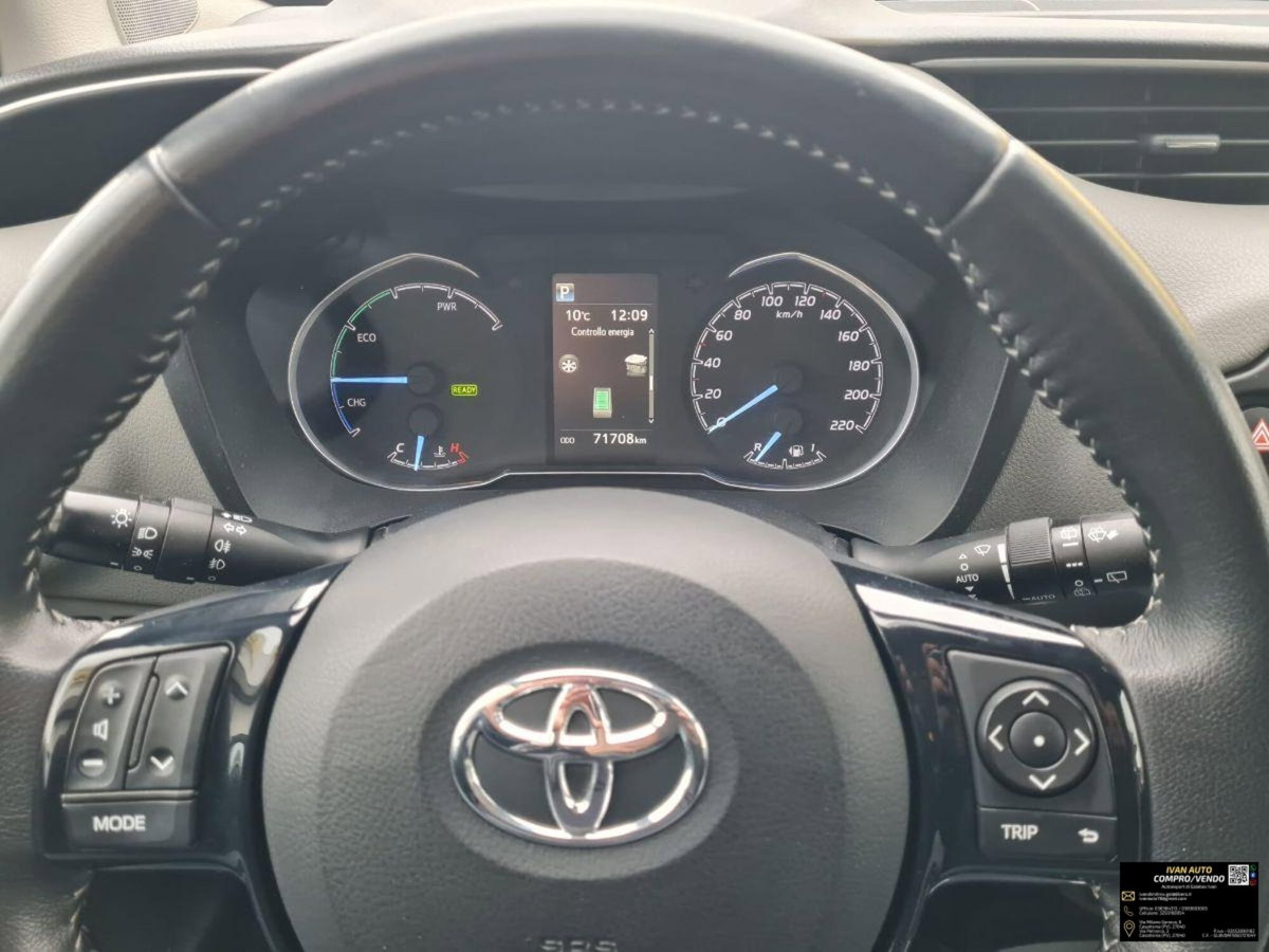 Toyota Yaris 1.5 Hybrid 5 porte Style (8)