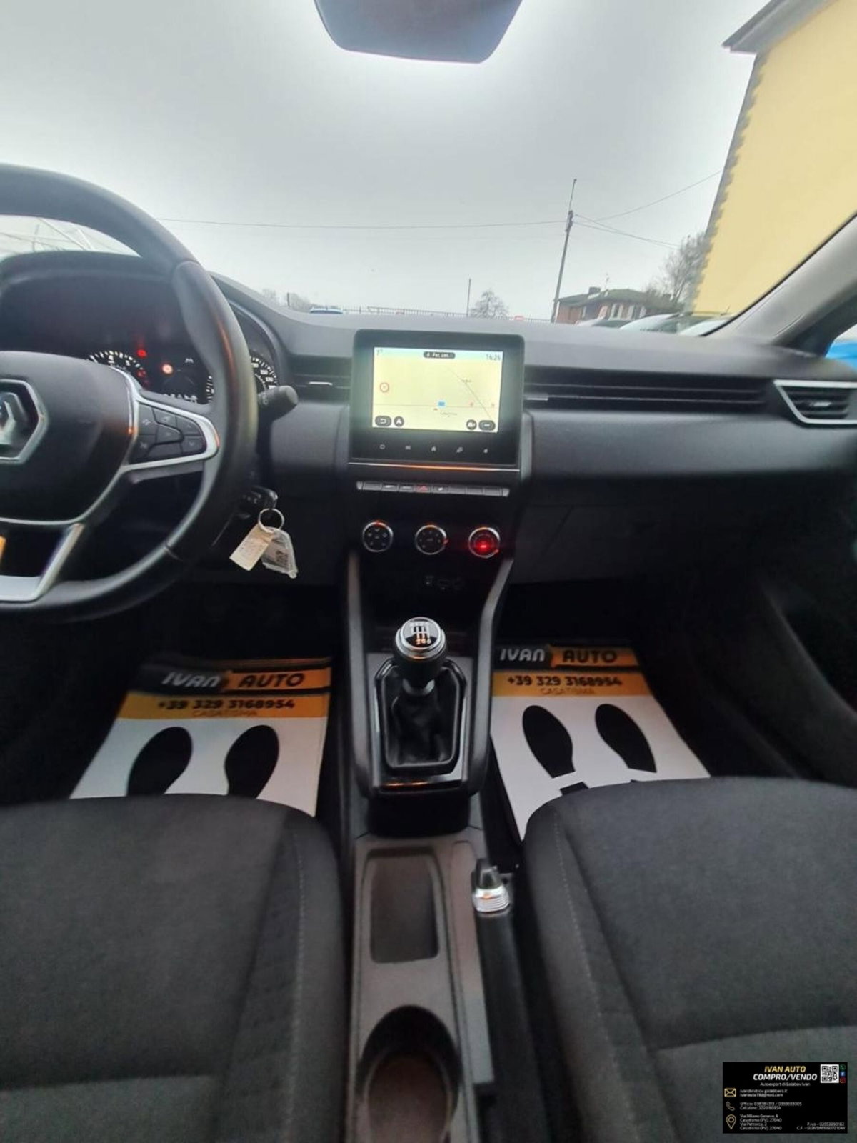 Renault Clio TCe 12V 90 CV 5 porte Business (12)