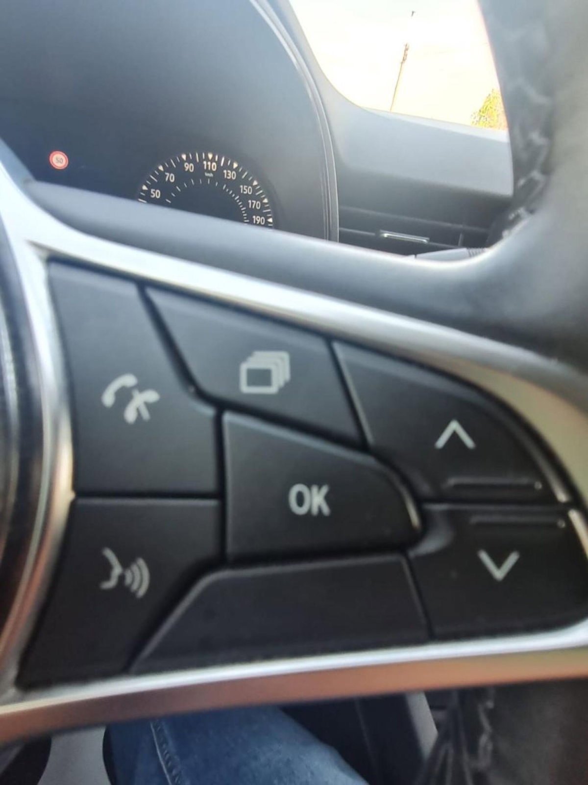 Renault Clio TCe 90 CV 5 porte Business (13)