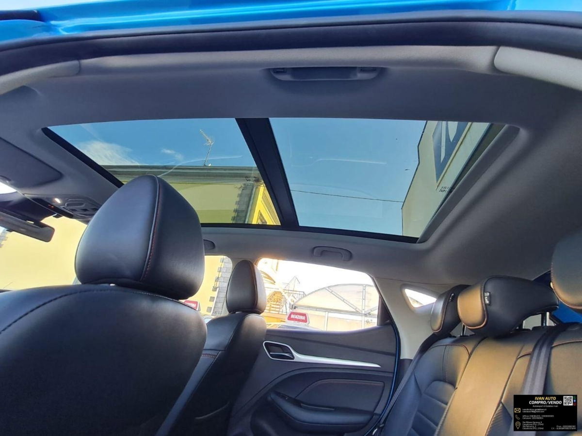Mg ZS (2021-->) ZS 1.0T-GDI aut. Comfort (14)