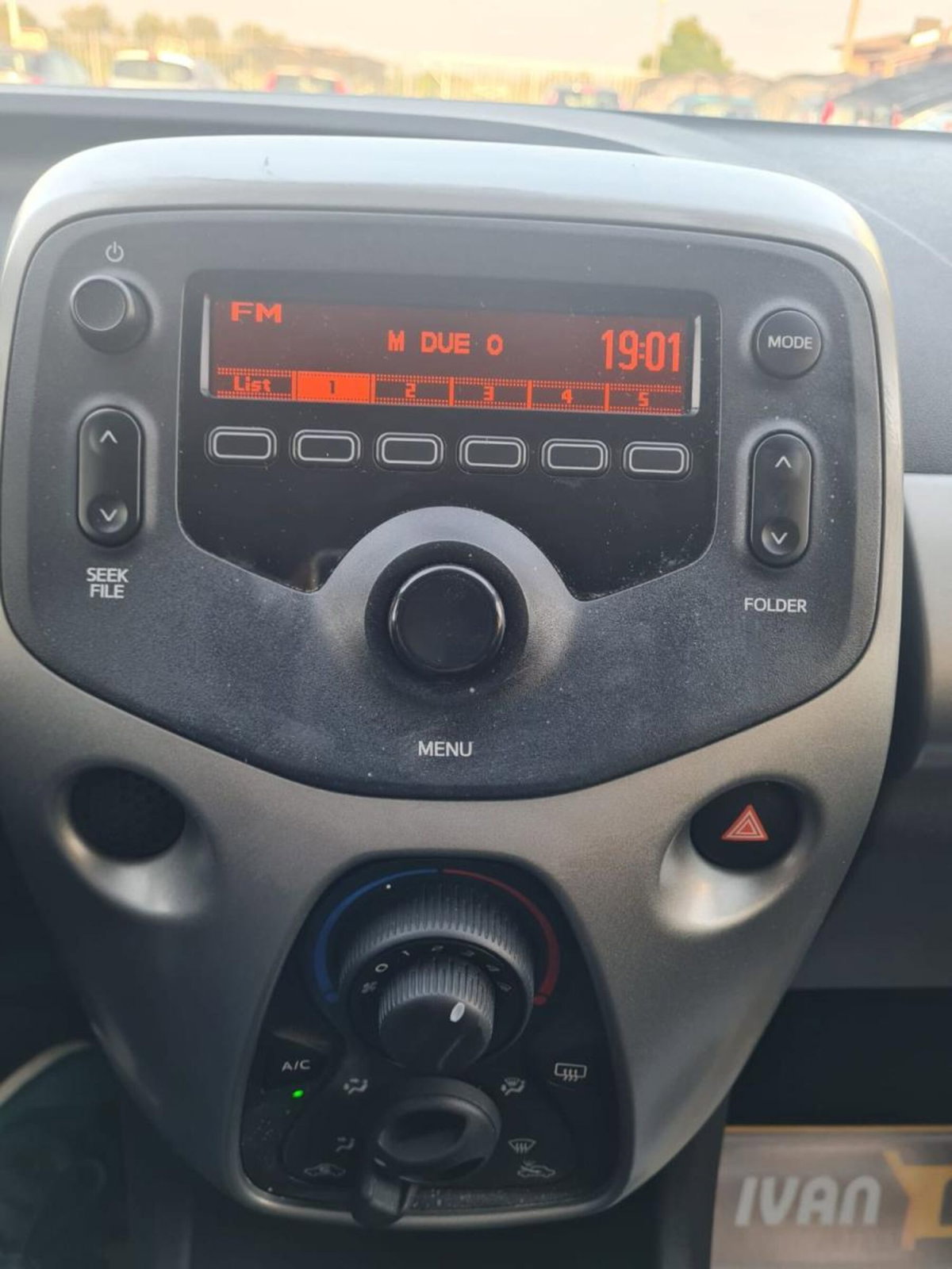 Citroen C1 Airscape C1 Airscape VTi 68 5 porte Shine (9)