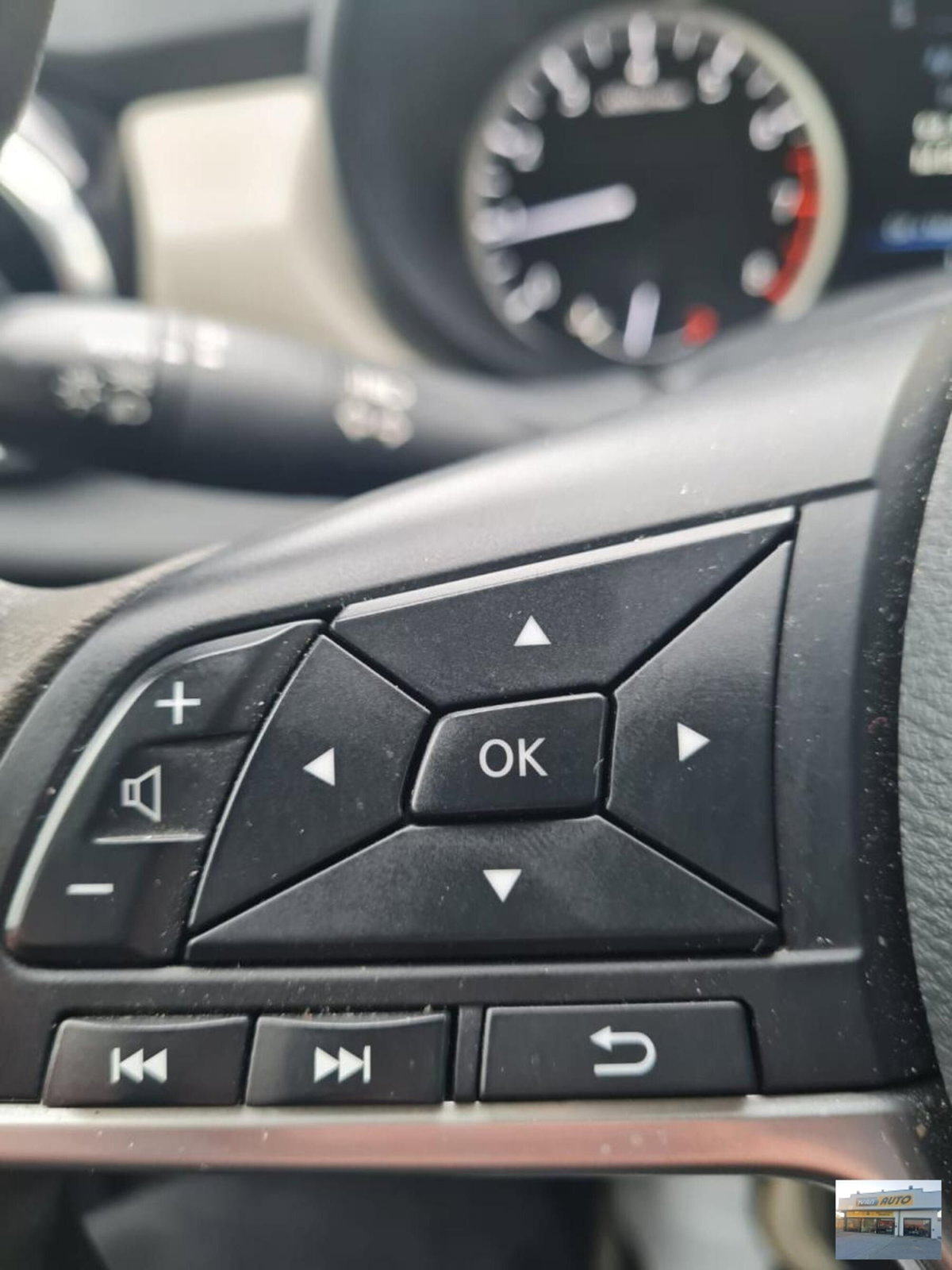 Nissan Micra IG-T 100 5 porte N-Style (14)