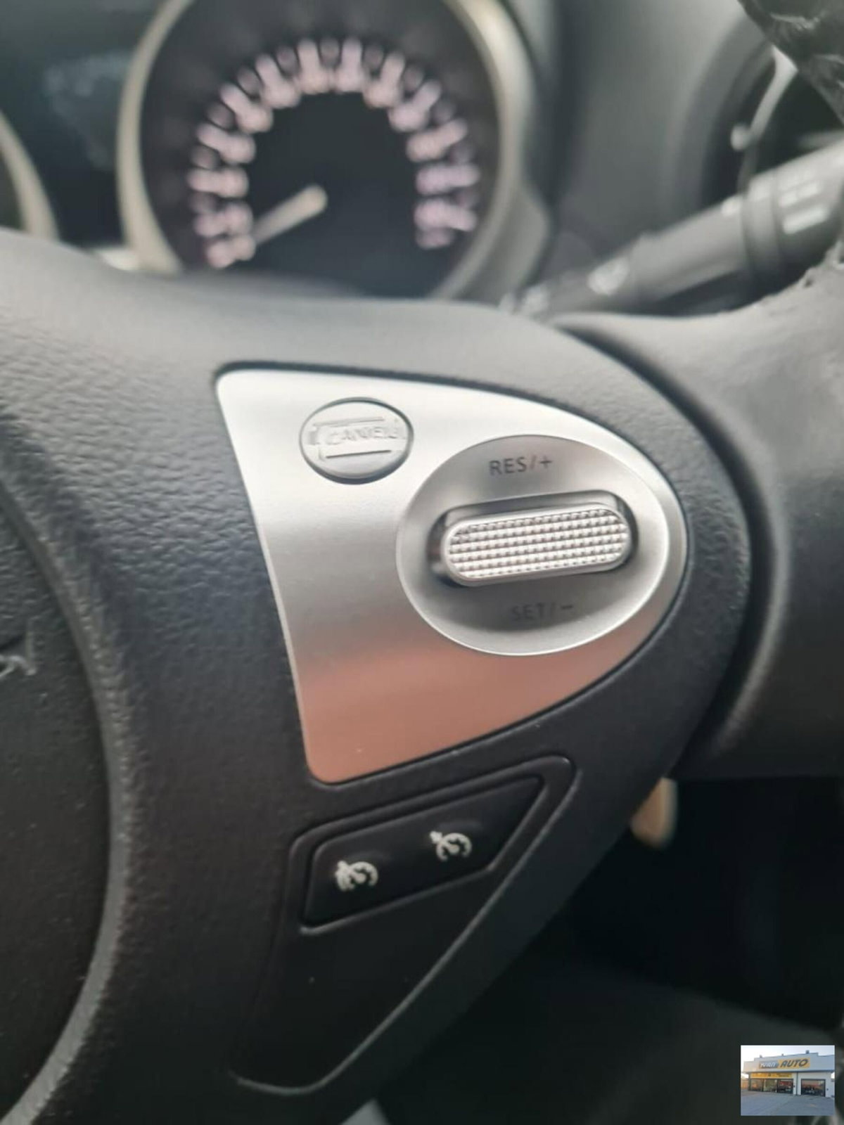 Nissan Juke 1.2 DIG-T 115 Start&Stop Acenta (18)