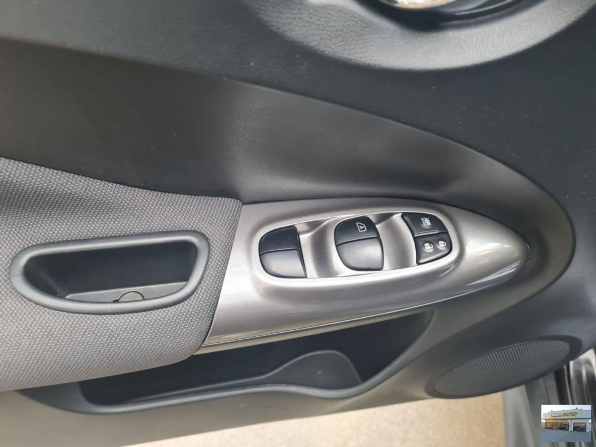 Nissan Juke 1.2 DIG-T 115 Start&Stop Acenta (19)