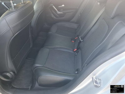 Mercedes-Benz Classe A 180 d Automatic Executive (17)